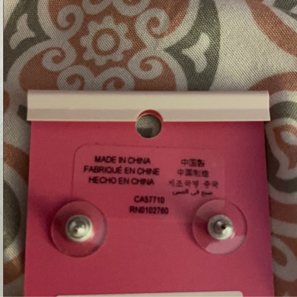 NWT KATE SPADE STUD EARRINGS - Picture 2 of 3